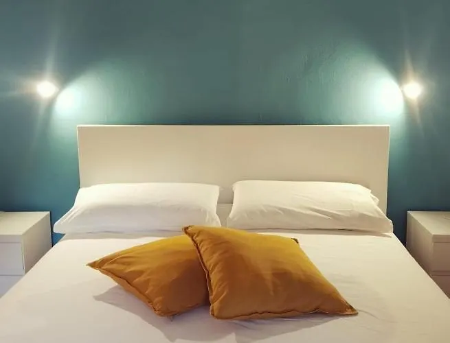 A Due Passi Dal Mare 3* スカレア