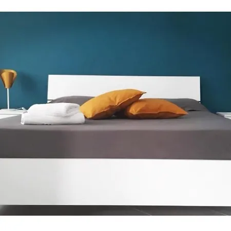 Bed and breakfast A Due Passi Dal Mare