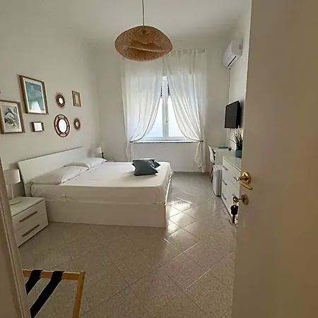 Bed and breakfast A Due Passi Dal Mare 4*