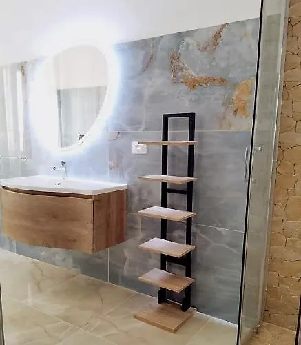 Alojamento de Acomodação e Pequeno-almoço A Due Passi Dal Mare 3*